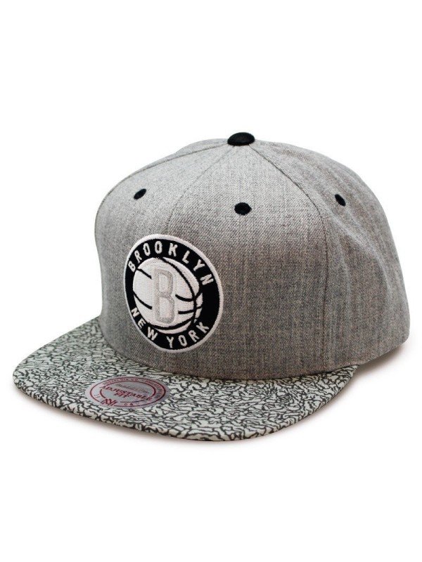 Brooklyn Nets Elephant Mitchell & Ness Cap