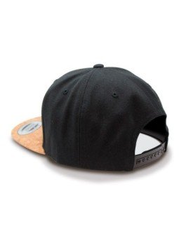 Gorra FLEXFIT de Visera Plana con Visera de Corcho | Estilo Urbano