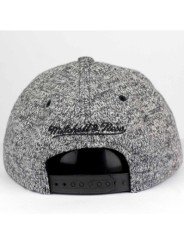 Golden State WARRIORS has a nice touch and is for winter season Mitchell and Ness snapback grey Cap