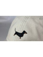 Gorra Bordada con Perro Teckel Personalizado | Top Hats