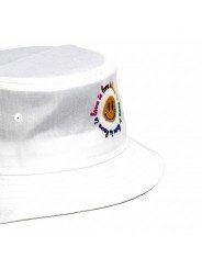 Sombrero Love is Love Bordado | Cara Sonriente poliéster reciclado