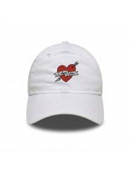 Gorra Bordada Corazón con Flecha Top Hats | Gorra Ajustable de Corona Blanda