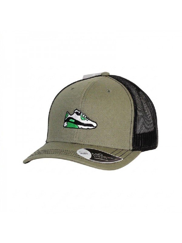 Gorra de Rejilla con Bambas Bordadas | Estilo Streetwear | Top Hats
