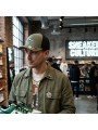 Gorra de Rejilla con Bambas Bordadas | Estilo Streetwear | Top Hats