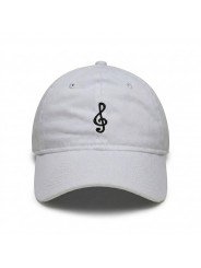 Gorra bordada con una nota musica SOL de top hats