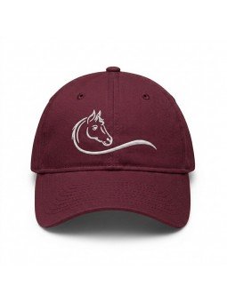 Gorra Burdeos con Bordado de Caballo | Corona Blanda y Estilo Ecuestre