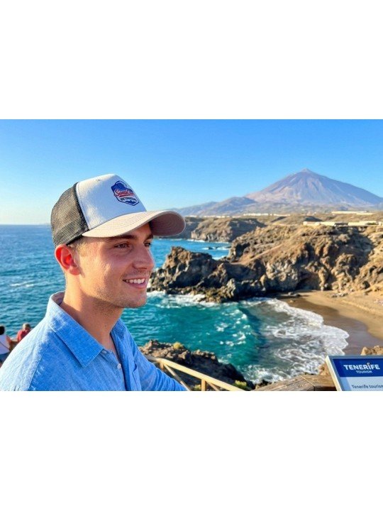 Gorra Top Hats Santa Cruz de Tenerife con Ola Surfera Bordada