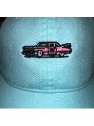 Gorra con Coche de Época Bordado | Estilo Vintage y Retro