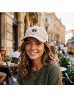 Gorra con Bordado de Osito Teddy | Top Hats Casual