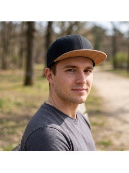 FLEXFIT Flat SNAPBACK Cap with Cork Visor | Urban Style and Premium Design