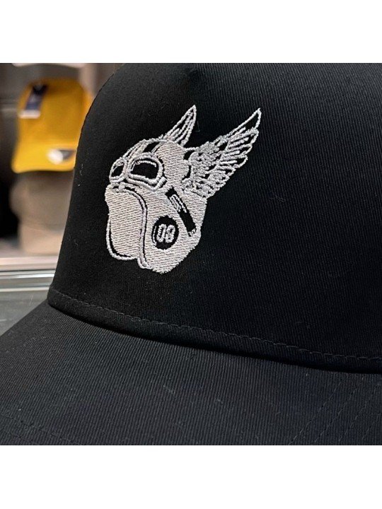 Gorra Top Hats con Bordado de Casco con Alas | Estilo Premium