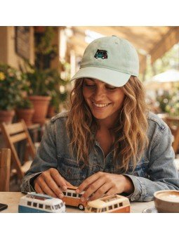 Gorra Top Hats con Furgoneta Surf | Bordado de Tabla de Surf