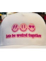 Gorra Trucker "Let's be weird together" | Estilo Único