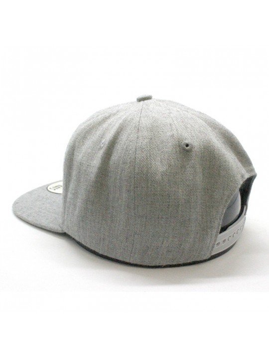 Gorra Snapback Visera Plana con Bailarín Bordado | Top Hats
