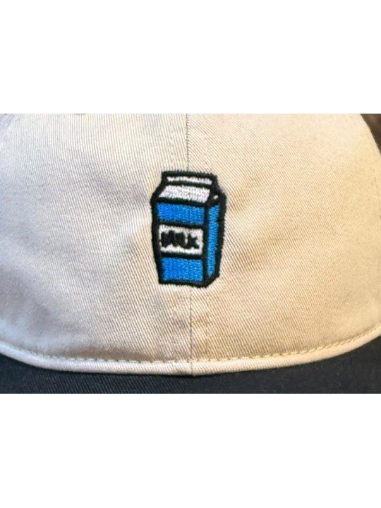 Gorra con Tetrabrik de Leche Bordado | Top Hats