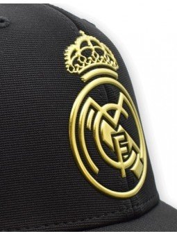 Gorra infantil con escudo dorado del Real Madrid