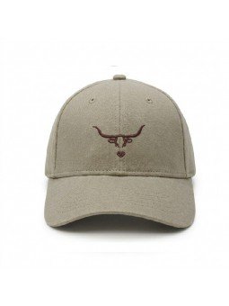 Gorra con Bordado de Silueta de Buey | Gorra Estilo Outdoor